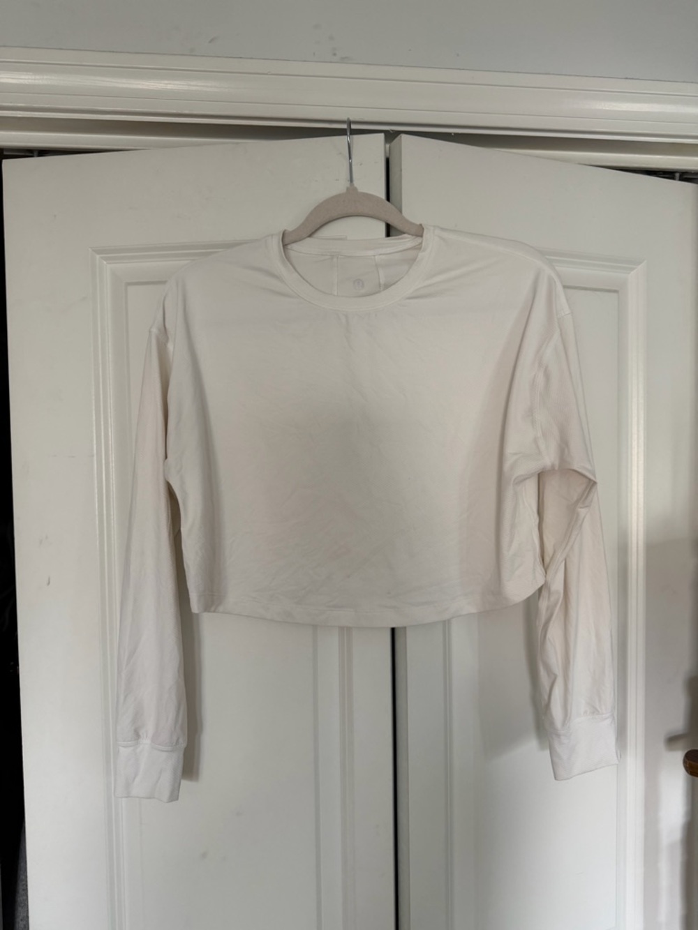 Lululemon White Cropped Long-Sleeve Top